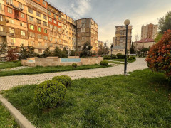 2 otaq 50 m² köhnə tikili satış, 5-ci mikrorayon q., Nəsimi r., Bakı ş. / şəkil 1 / 10