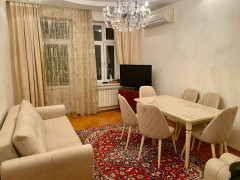 2 otaq 40 m² köhnə tikili i̇carə, Yasamal r., Bakı ş. / şəkil 1 / 14
